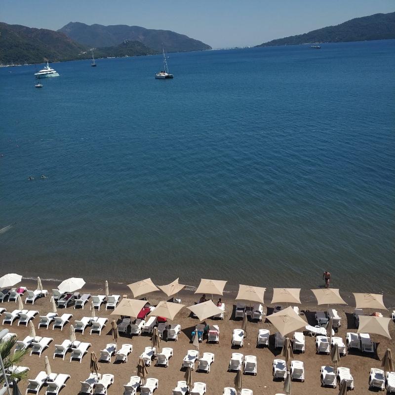 Point Beach Hotel - Genel