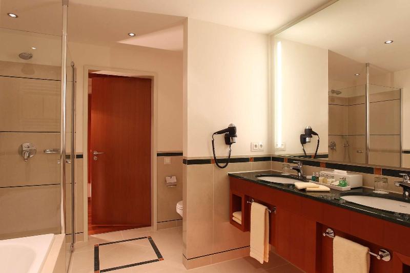 Atlantic Hotel Wilhelmshaven - Oda