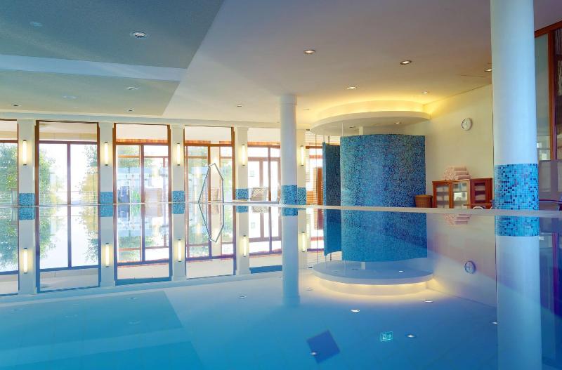 Atlantic Hotel Wilhelmshaven - Havuz