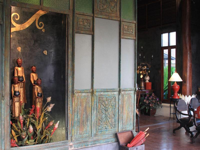 Jasmine Hills Lodge Chiang Mai - Lobi