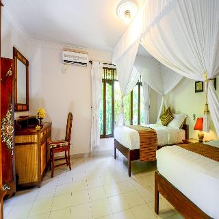 Tirta Ayu fotoÄŸrafÄ±