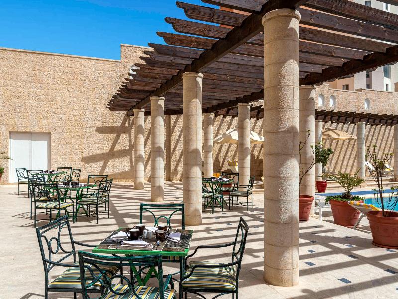 Mövenpick Petra - Bar