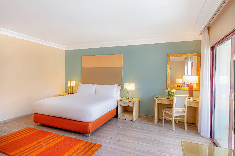 Mövenpick Petra - Oda