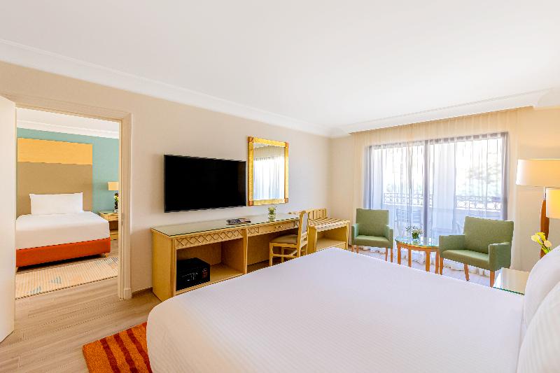 Mövenpick Petra - Oda