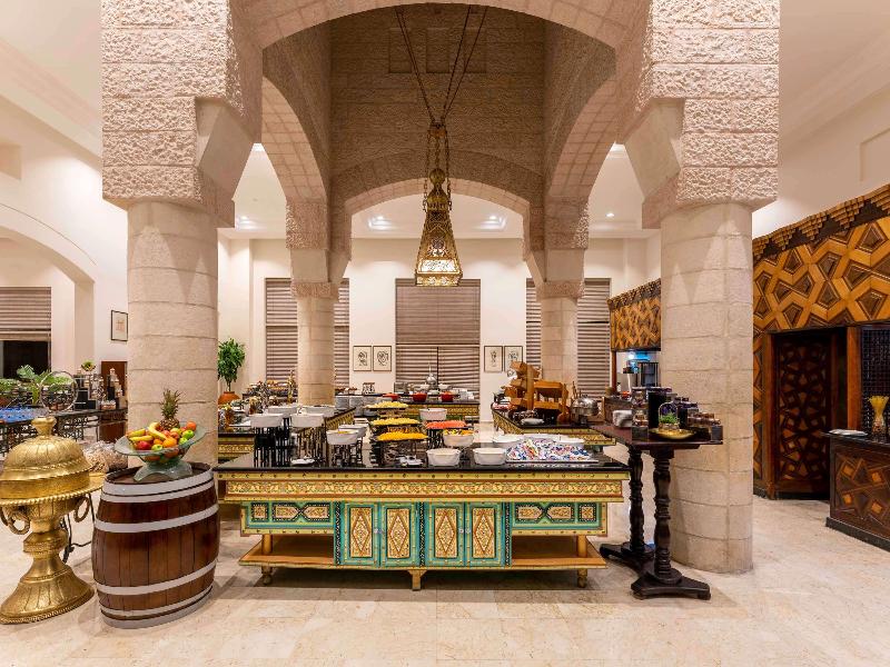 Mövenpick Petra - Restoran