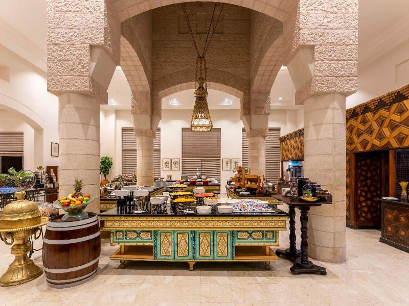 Mövenpick Petra - Restoran