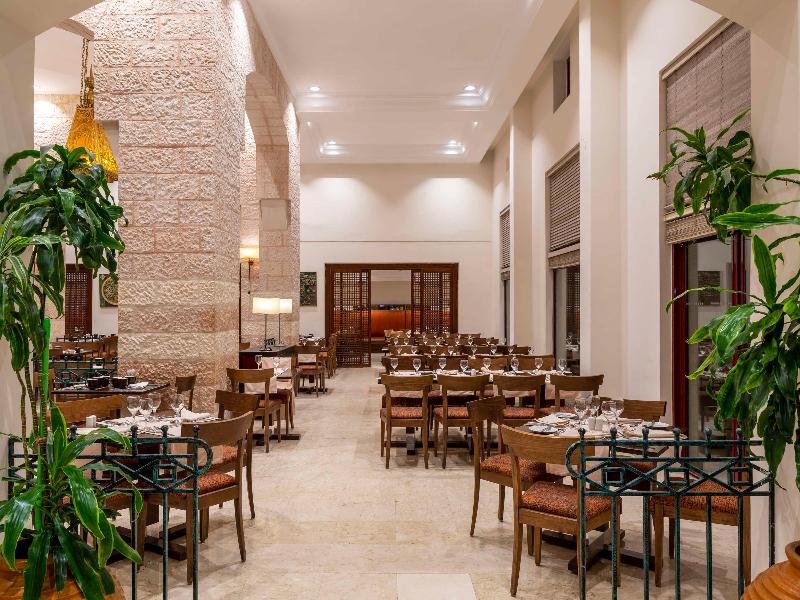 Mövenpick Petra - Restoran