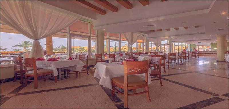 Malikia Resort Abu Dabbab - Restoran