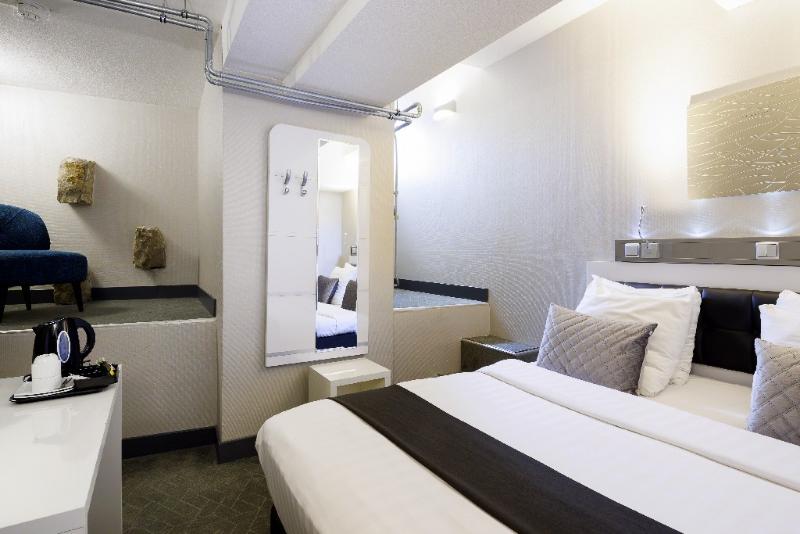 CC Hotel - Oda
