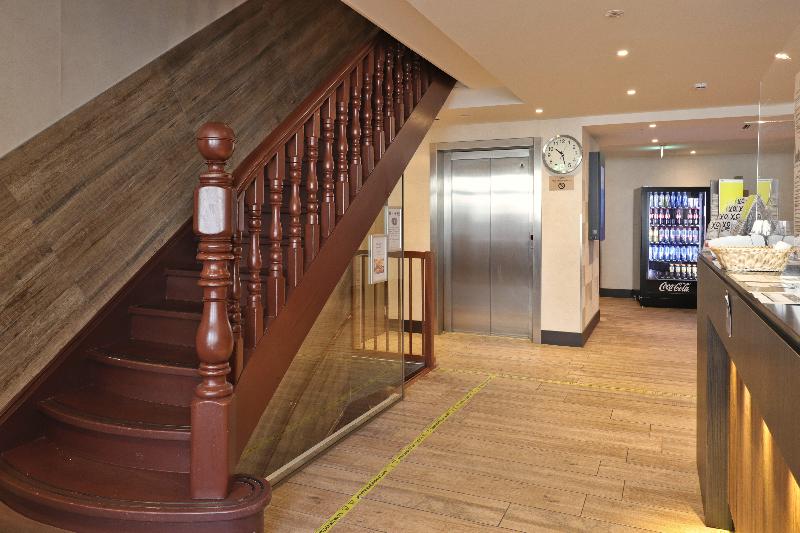 Xo Hotels Inner - Lobi