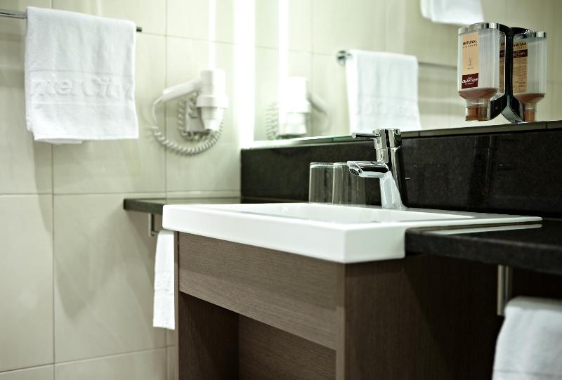 IntercityHotel Mainz - Oda