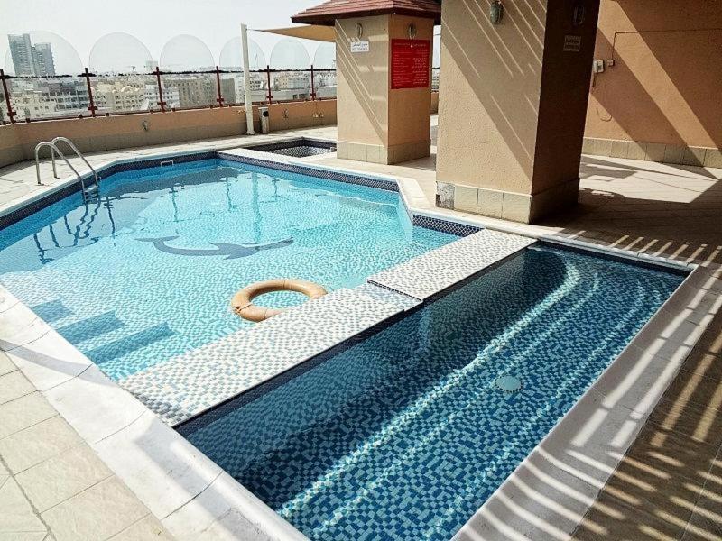 Dolphin hotel Apartments Dubai - Genel