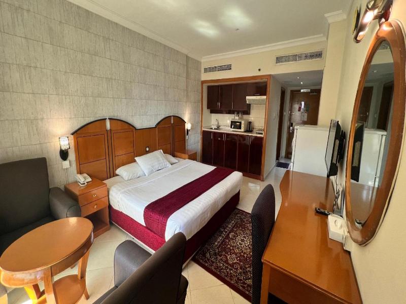 Dolphin hotel Apartments Dubai - Genel