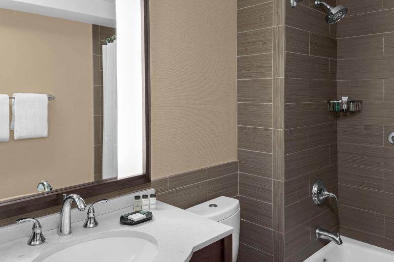 Sheraton Lincoln Harbor Hotel - Oda