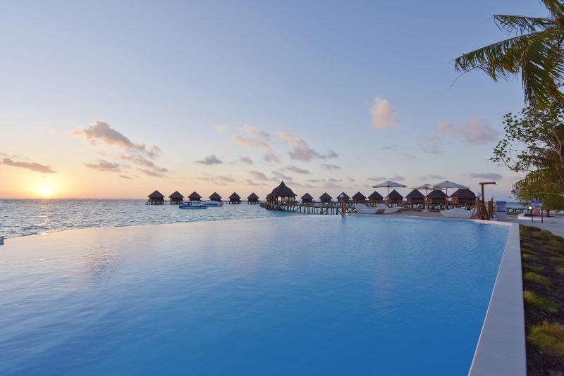 Thulhagiri Island Resort - Havuz