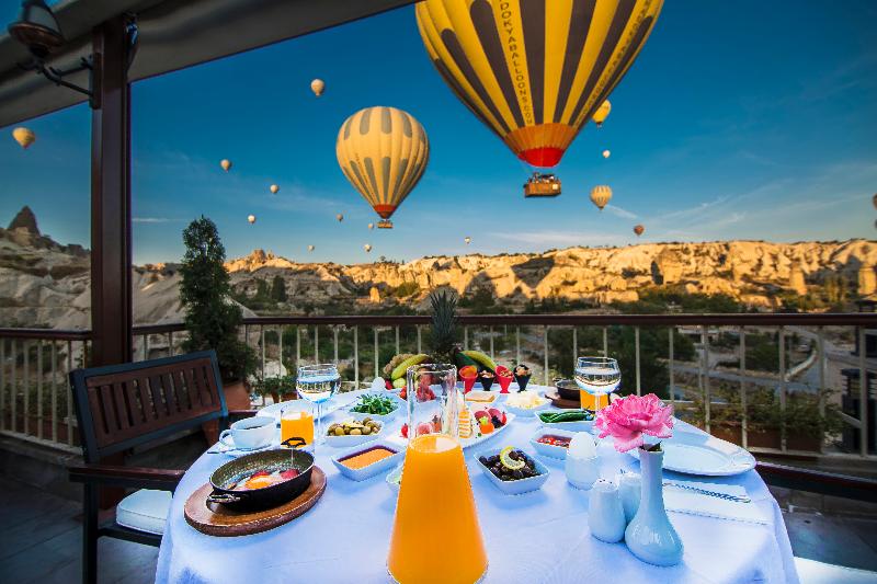 Goreme Kaya Hotel - Teras