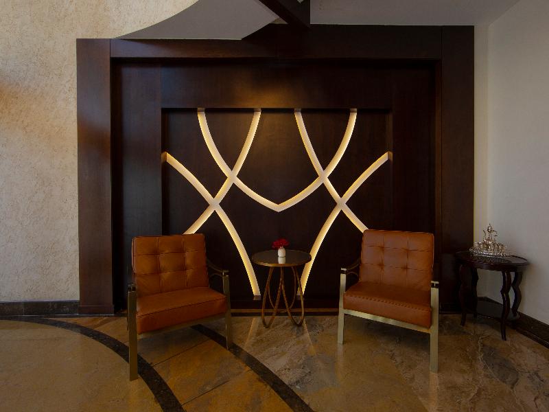 Number One Tower Suites - Lobi