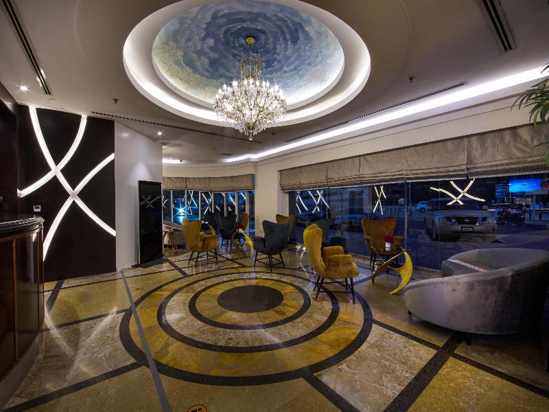 Number One Tower Suites - Lobi