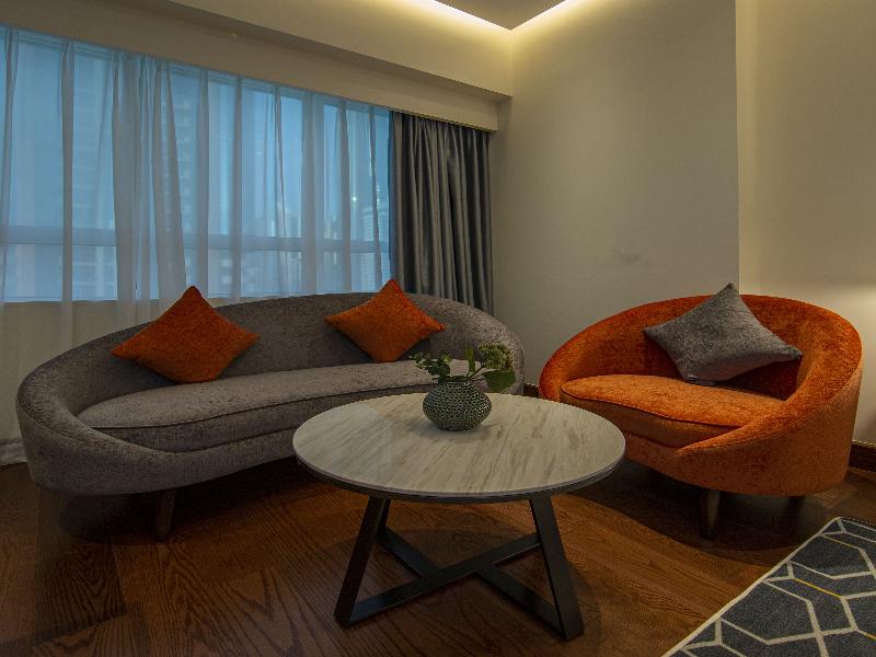 Number One Tower Suites - Oda