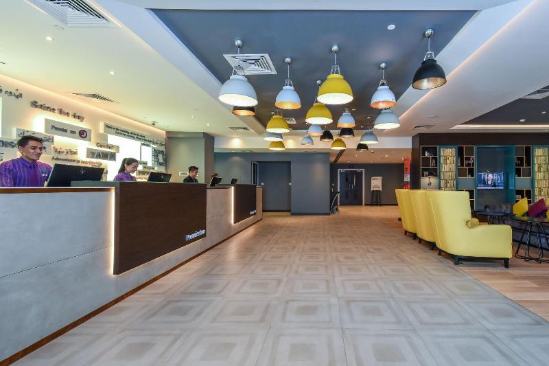 Premier Inn Dubai Investments Park - Lobi