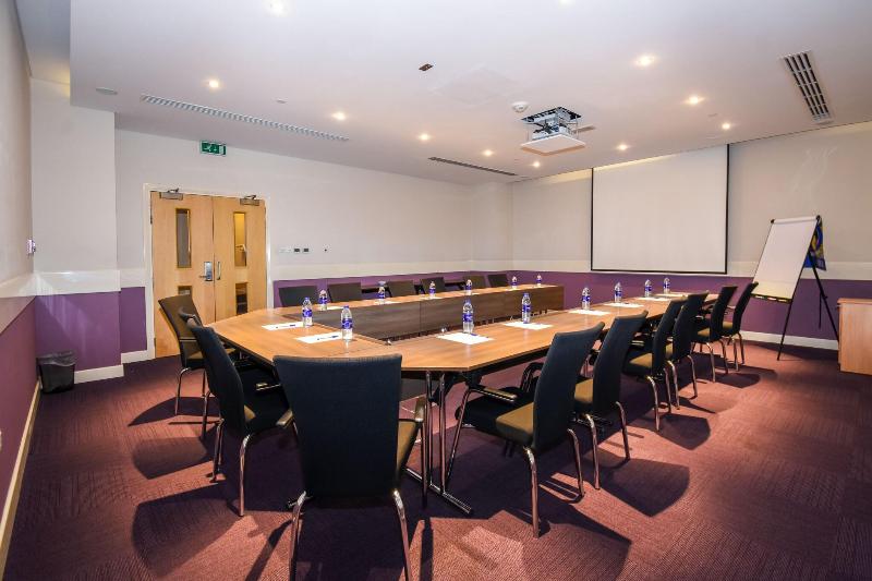 Premier Inn Dubai Investments Park - Toplantı