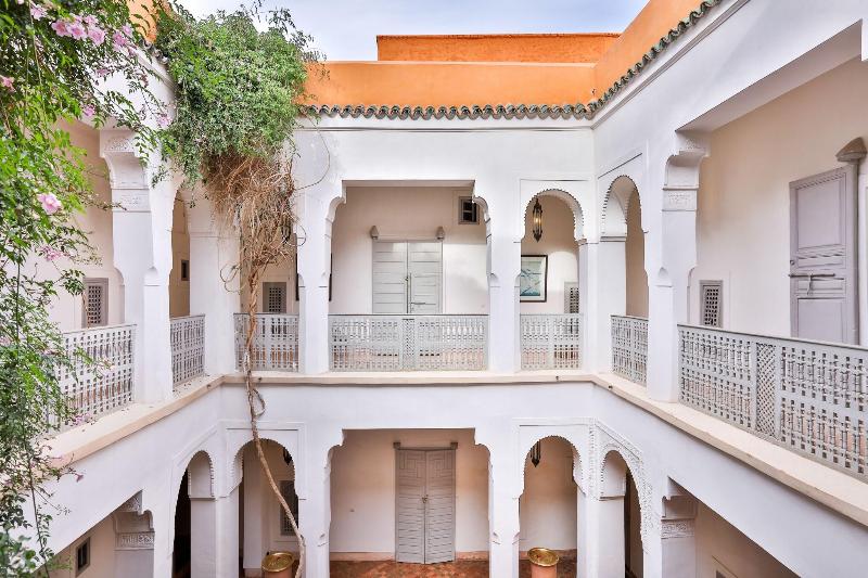 Riad Al Jazira - Genel