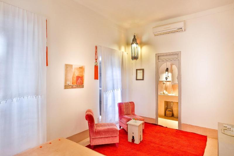 Riad Al Jazira - Oda