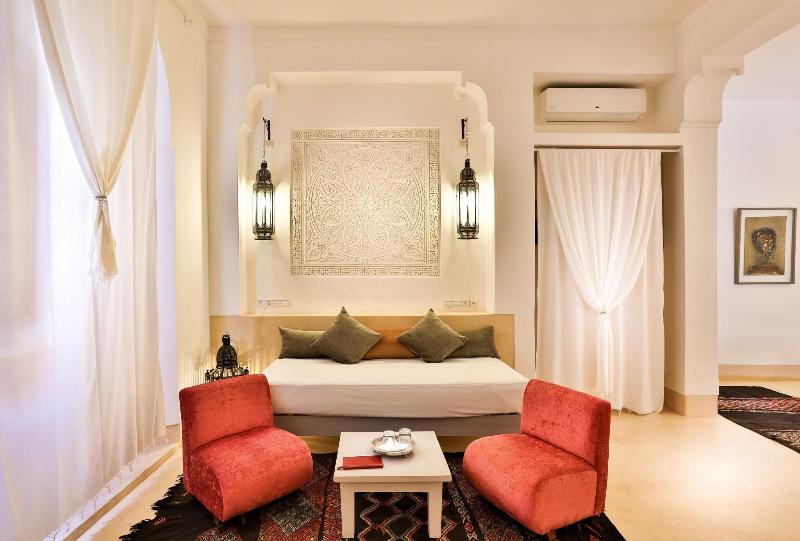 Riad Al Jazira - Oda