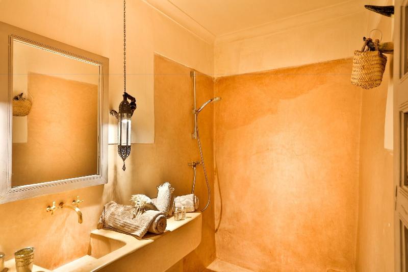 Riad Al Jazira - Oda