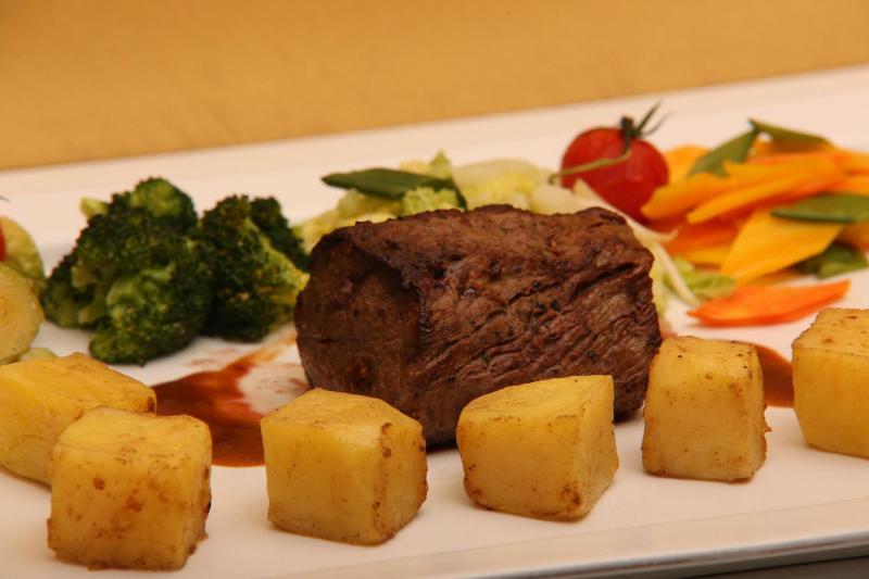 Landhotel Hof Beverland - Restoran