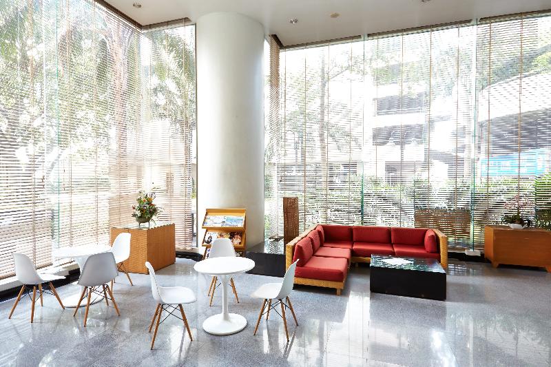 Riverine Place Hotel and Residence - Lobi