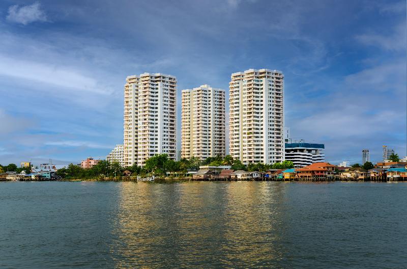 Riverine Place Hotel and Residence - Genel