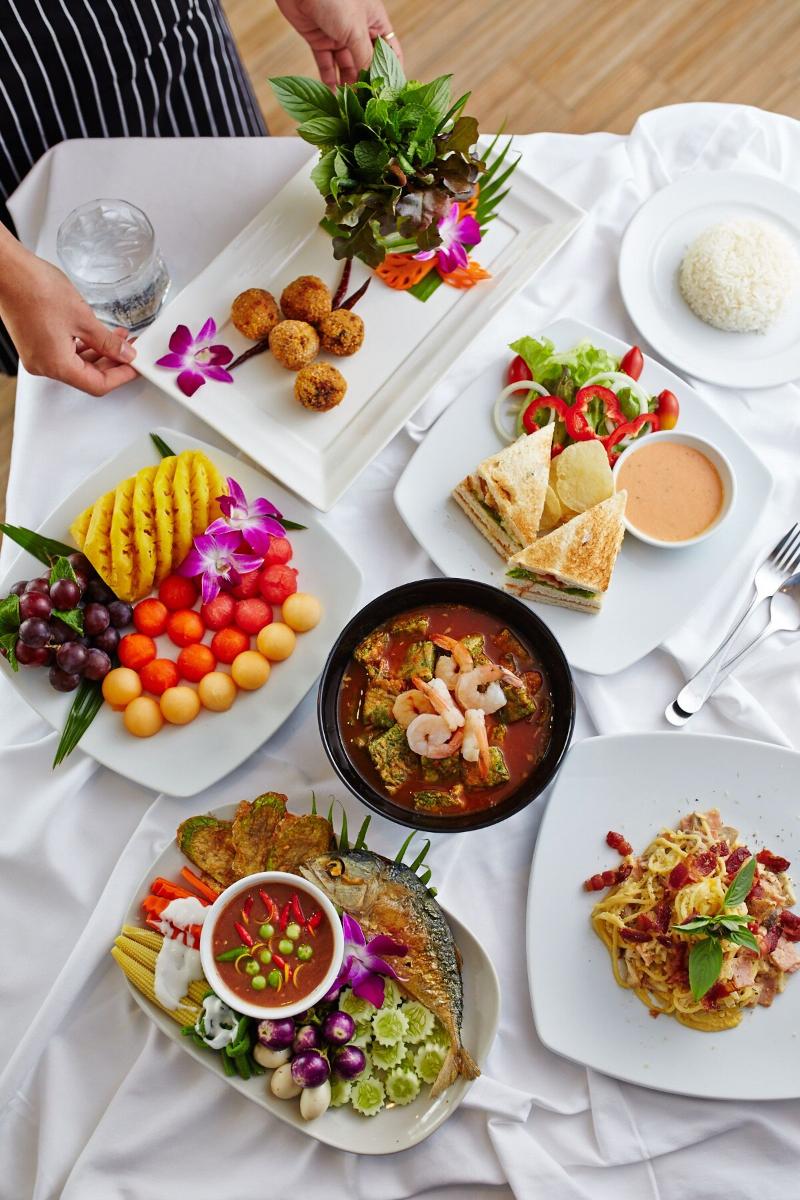 Riverine Place Hotel and Residence - Restoran