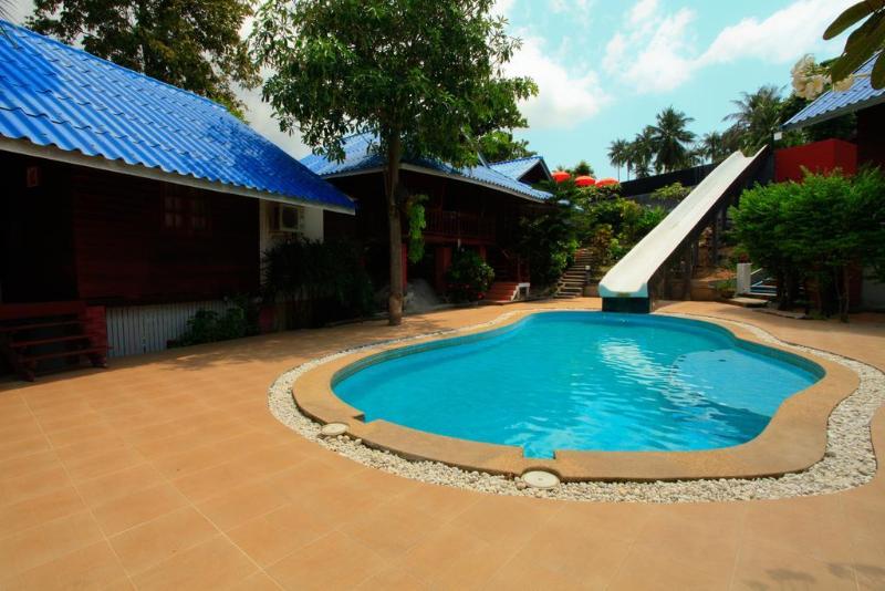 Tharathip Resort - Genel