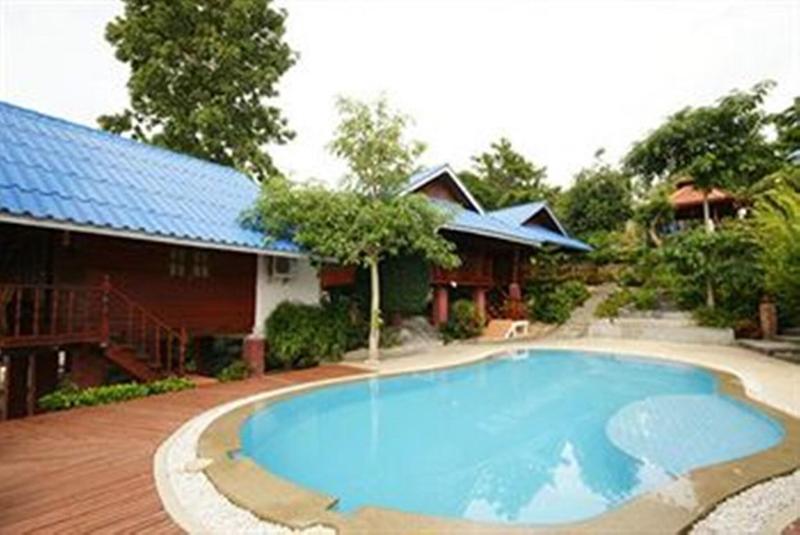 Tharathip Resort - Havuz