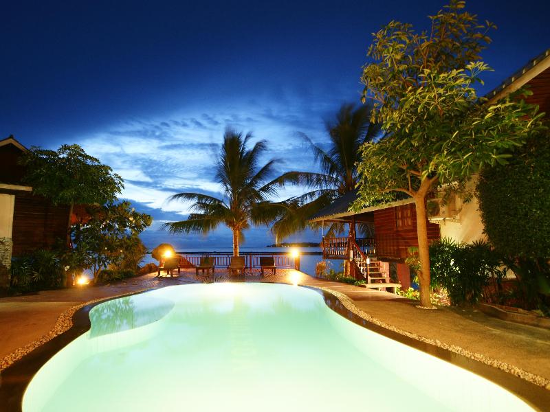 Tharathip Resort - Havuz