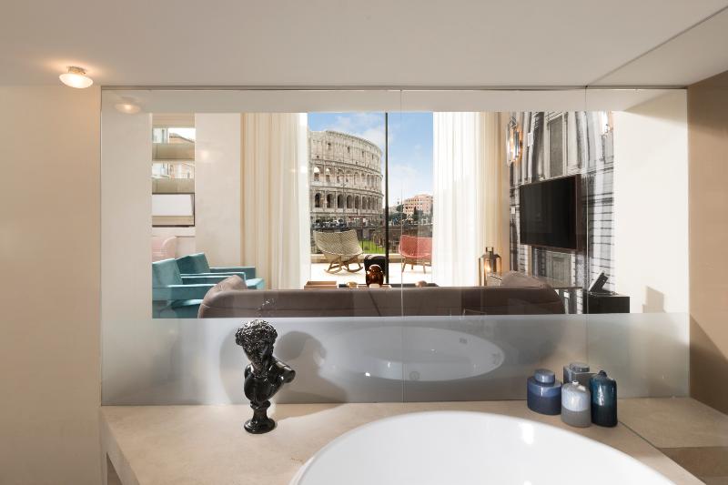 Palazzo Manfredi-Small Luxury Hotels of the World - Oda