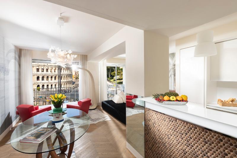Palazzo Manfredi-Small Luxury Hotels of the World - Oda