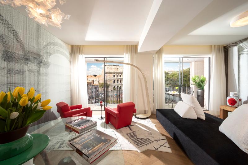 Palazzo Manfredi-Small Luxury Hotels of the World - Oda