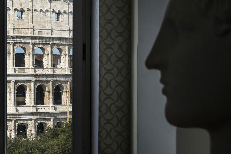 Palazzo Manfredi-Small Luxury Hotels of the World - Oda