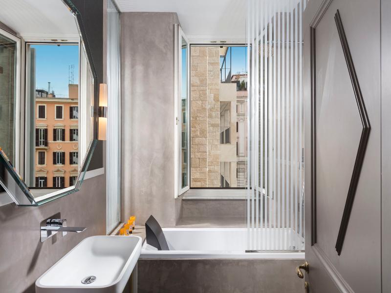 Palazzo Manfredi-Small Luxury Hotels of the World - Oda