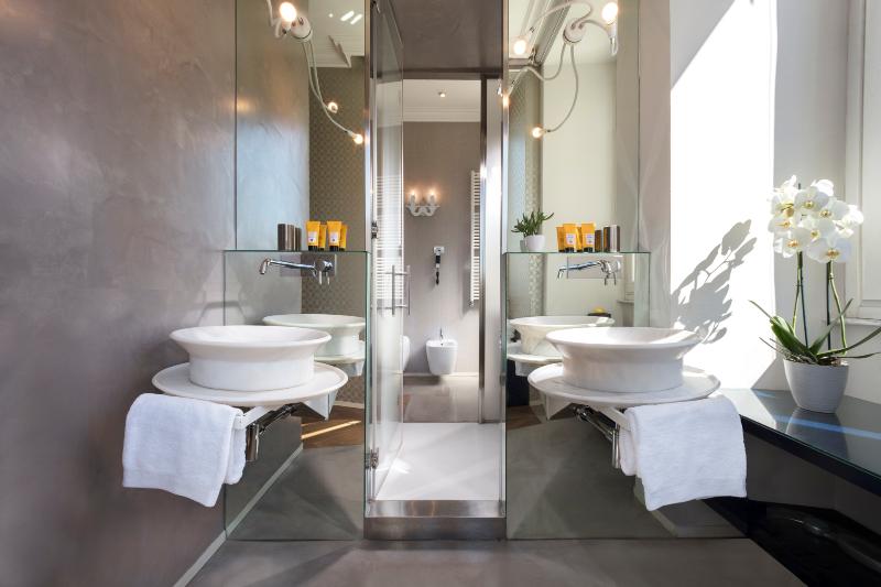 Palazzo Manfredi-Small Luxury Hotels of the World - Oda