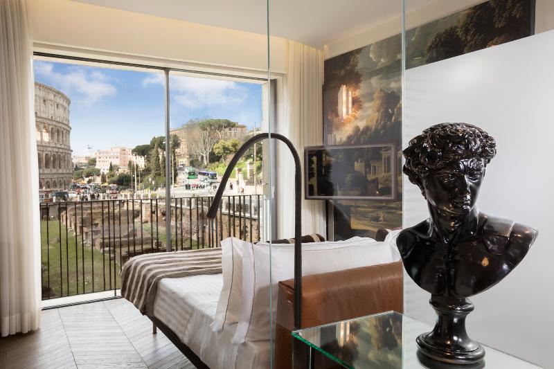 Palazzo Manfredi-Small Luxury Hotels of the World - Oda
