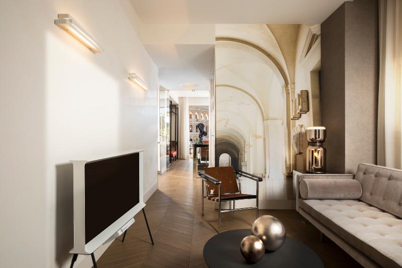 Palazzo Manfredi-Small Luxury Hotels of the World - Oda