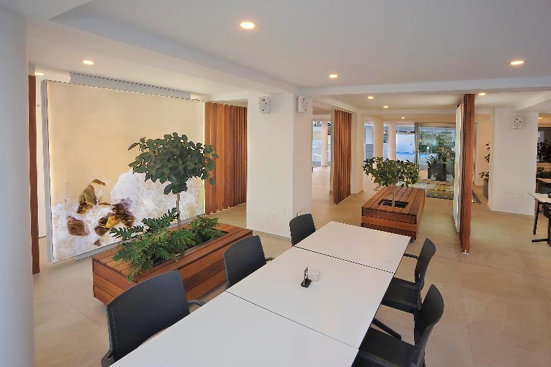 Okeanos Beach Boutique Hotel - Bar
