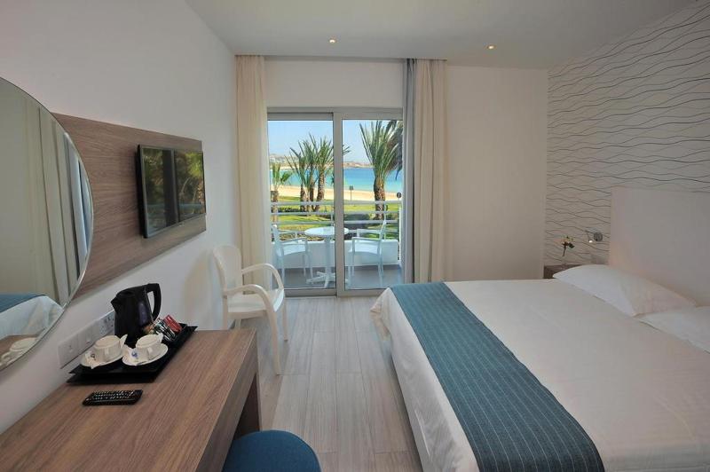 Okeanos Beach Boutique Hotel - Oda