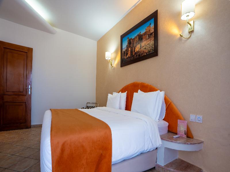 Intouriste Hôtel & Suites - Lobi