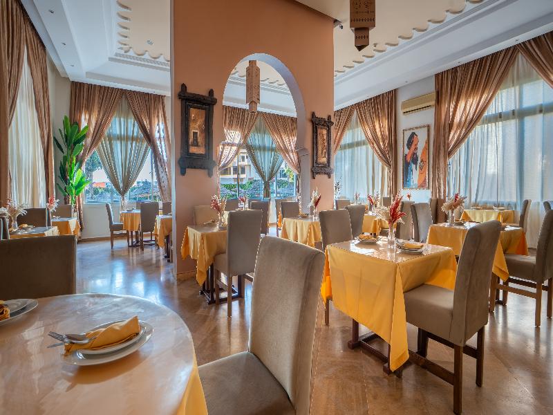 Intouriste Hôtel & Suites - Lobi
