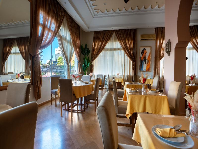 Intouriste Hôtel & Suites - Lobi