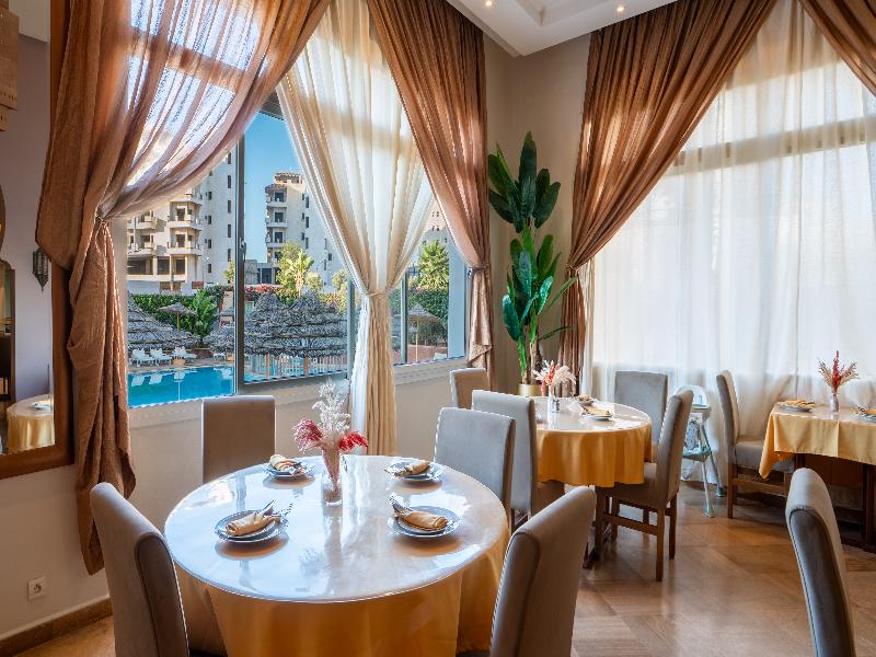 Intouriste Hôtel & Suites - Lobi
